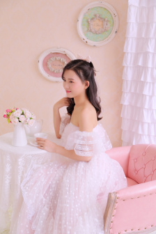 你看镜子里我们的结合樱花