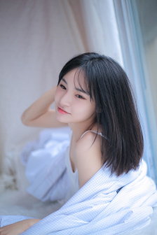 罗百吉吹喇叭